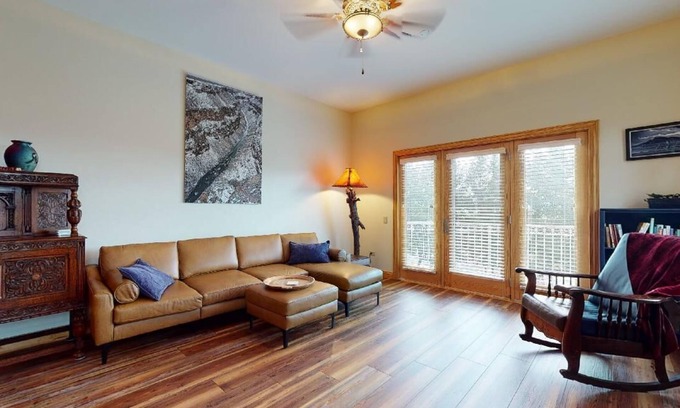 Angel Fire Condo | Luxury Condo | Close to Lifts | The Grande 117
