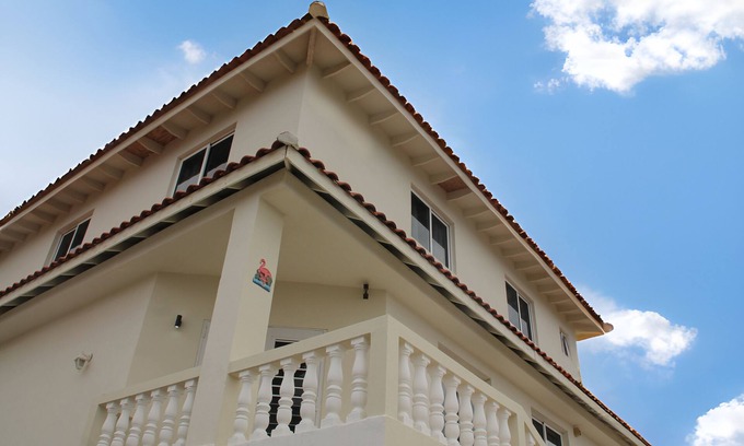 Willemstad Villa | Luxury Escape with Private Pool and Stunning Views of Salt Flats with flamingos!