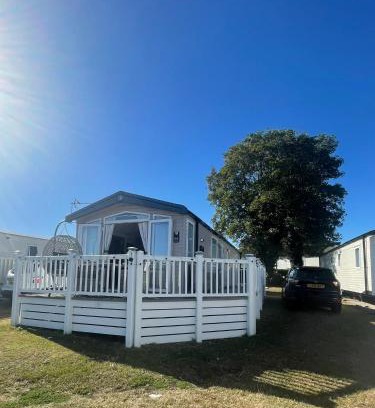 Isle of Grain Apartment | Luxury family Caravan with decking and a sea view at Kent coast sleeps 6