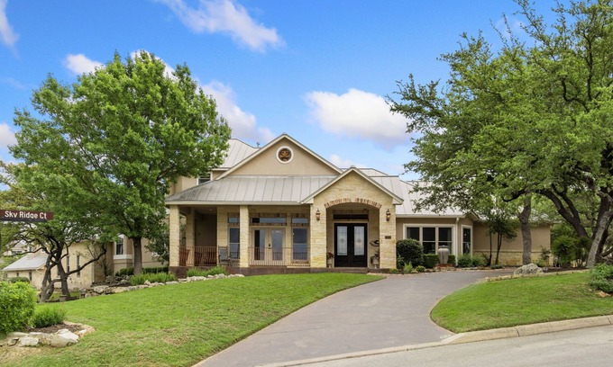 Stone Oak House | Luxury Family Getaway, Pools, Hot Tub, Playground & Sleeps upto 18