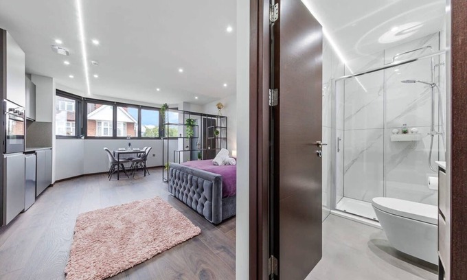 Golders Green Apartment | Luxury Flat Near Leicester Square Central London