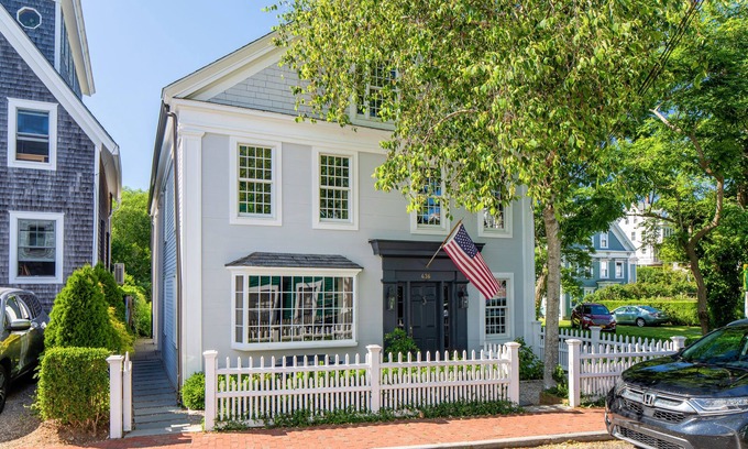 Commercial Street House | Luxury Gallery District home steps from beach with chef’s kitchen & gardens