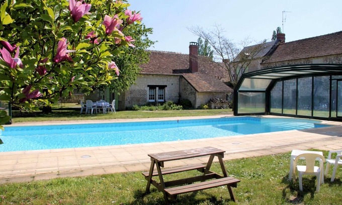 Avon-les-Roches Cottage | Luxury gite in the Loire Valley at Avon les Roches for 20 to 25 people