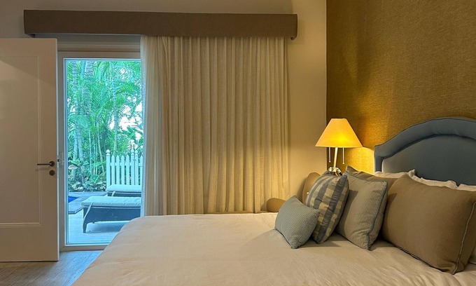 La Puntilla House | Luxury home with pool and private beach