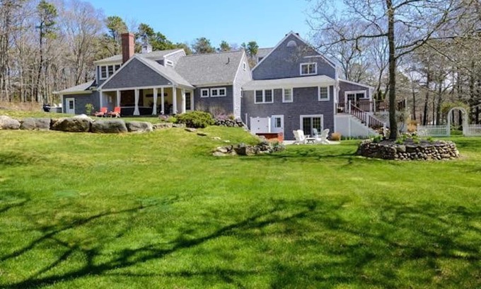West Barnstable House | Luxury Home for 1 or 2 Families-Safe and Secluded-AMAZING OUTDOOR LIVING