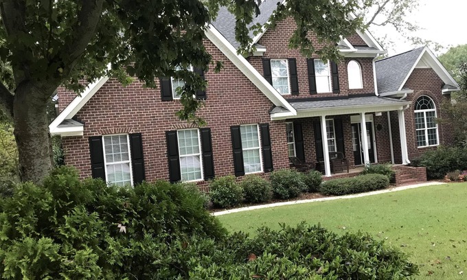 North Augusta House | Luxury home, wooded setting, Great location. Close to many attractions.