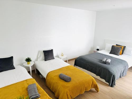 Linda-a-Velha House | Luxury house next attractions with free parking