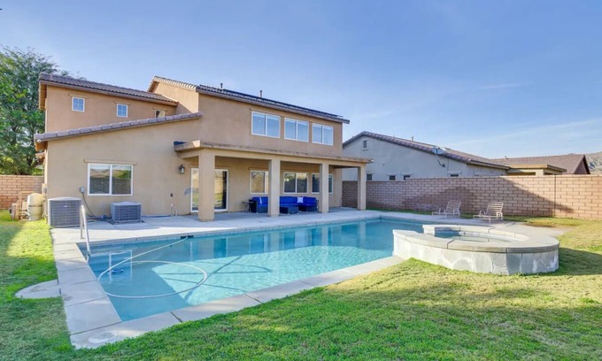 Indio House | Luxury Indio Home nBig 2 story with game room & span10 minutes away from Casino