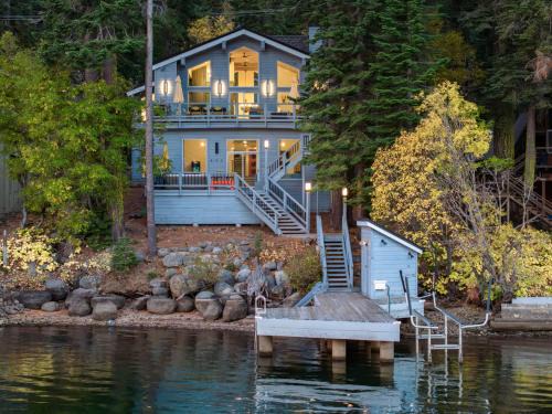 Truckee House | Luxury Lakefront 5 Br Home Hot Tub Arcade