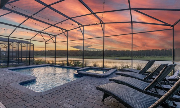 Kissimmee House | Luxury Lakeview Villa with Game Room + Theater & Free Waterpark Close to Disney