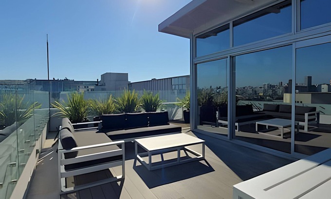 Retiro Apartment | Luxury Loft Quartier Terraza & SPA