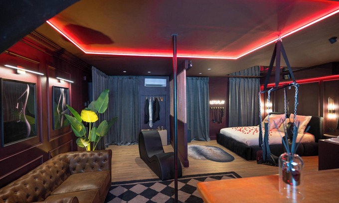 Grasse Apartment | Luxury Love Room