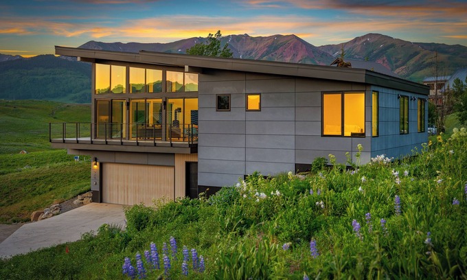 Crested Butte House | Luxury Modern Home Walk to Lifts Ski Trails