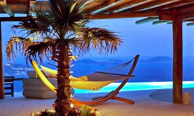 Fanari Villa | Luxury Mykonos Villa | Kings and Queens.