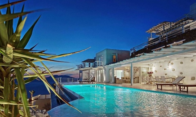 Fanari Villa | Luxury Mykonos Villa | Villa Mykonos | Luxurious Private Pool | Kastro