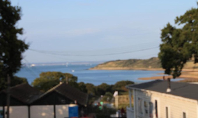Cowes House | luxury new 3 bed caravan with stunning sea view on private beach in Thorness bay