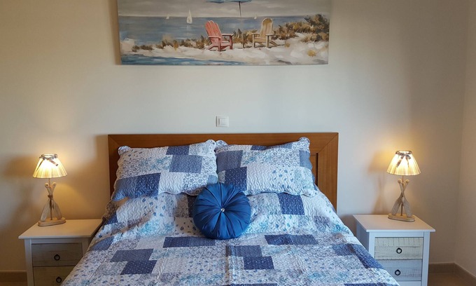 Albardeira Apartment | Luxury New Marina apt with panoramic view