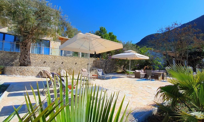 Parelia Villa | Luxury new villa in the heart of Corfu