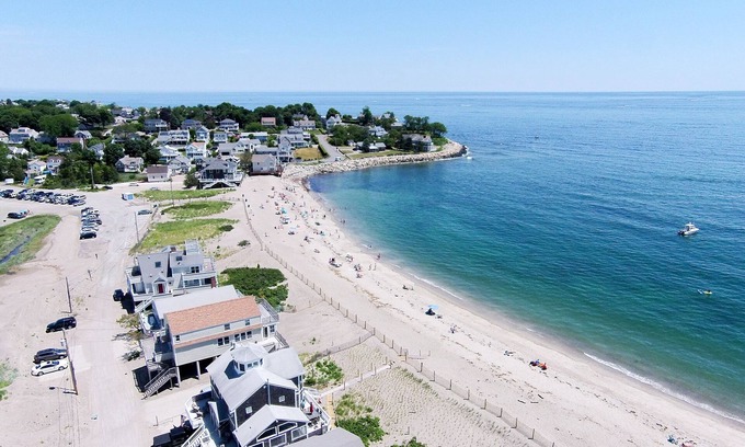 Greenbush House | Luxury Ocean Front Beach House - JULY 6 TO JULY 13 IS AVAILABLE!