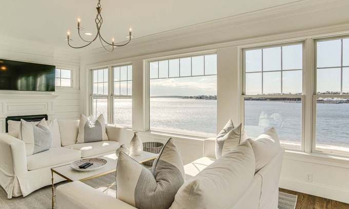 Wareham House | Luxury Ocean Front Home w/its own Private Beach. New, Clean+ High end finishes.