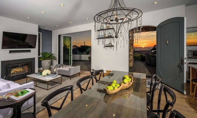 Del Mar House | Luxury Ocean View Escape, Elegant 4BR Del Mar Home
