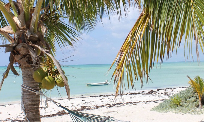 Cherokee House | Luxury Oceanfront with HOT TUB - BOAT, kayaks, paddleboards included -PARADISE!