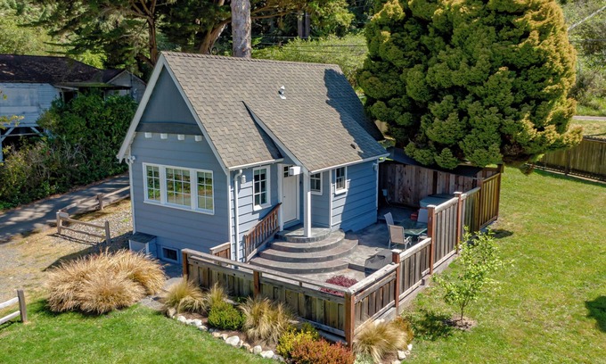 Trinidad Cabin | Luxury oceanside retreat, hot tub, epic views, expansive grounds for wildlife viewing and picnics