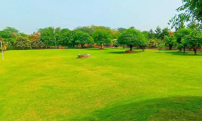 Gurugram Hotel | Luxury Private Farmhouse