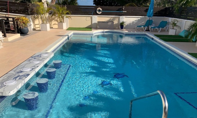 Inch Marlowe Villa | Luxury romantic air conditioned hidden gem with spectacular Caribbean Sea views