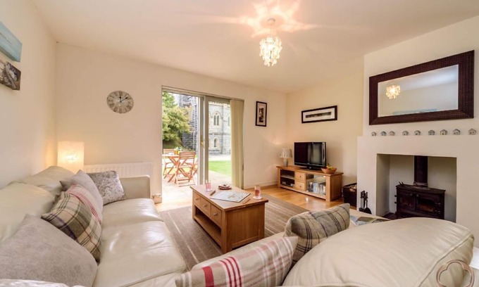 Fort Augustus Cottage | Luxury self catering cottage with swimming pool in the grounds of a Monastery on Loch Ness
