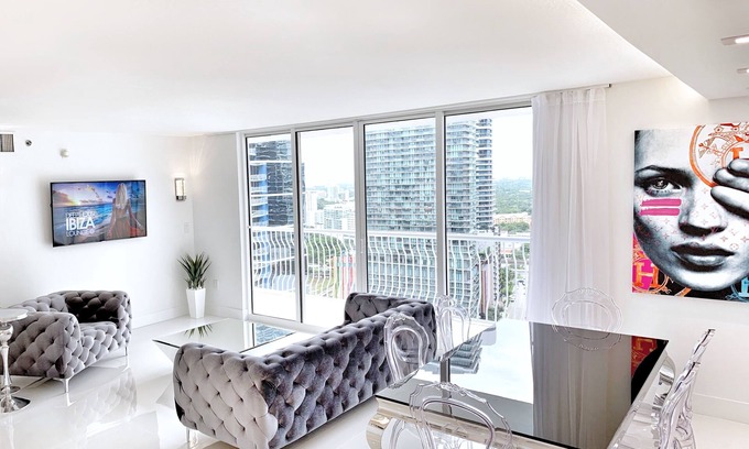 Brickell Condo | ✶ Luxury Sky Villa w/City & Ocean Views ✶