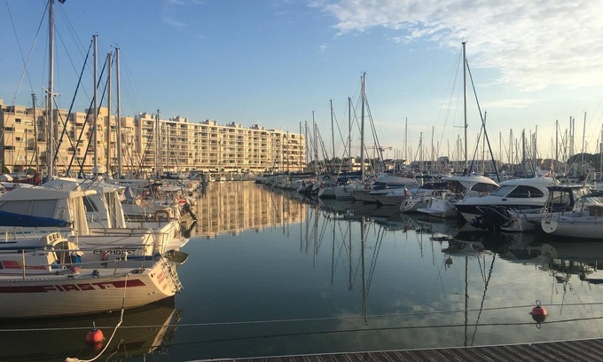 Carnon-Plage Apartment | Luxury standing feet in the water.