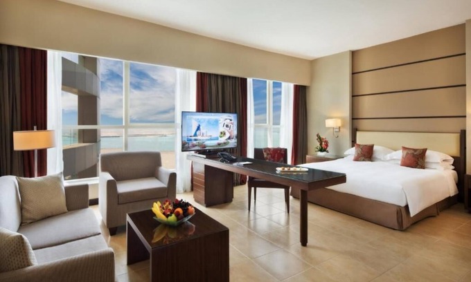 Abu Dhabi Apartment | Luxury Studio Apt Near Bab Al Qasr Hotel Abu Dhabi