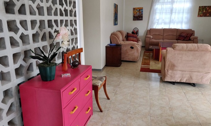 Roseau Apartment | Luxury Tropical Villa Located within the walking distance from Town