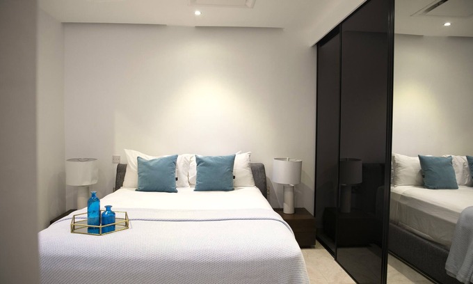 Lance aux Epines Condo | luxury Two Bedroom Private Home/your ideal way to vacation
