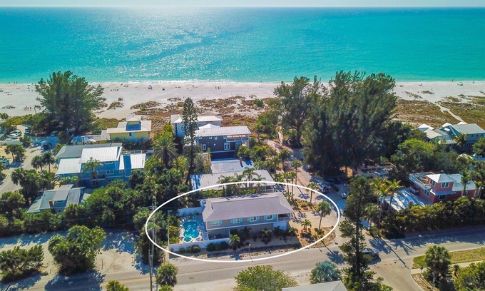 Anna Maria House | Luxury Upscale Beach Home Gulf of Mexico, Private Heated Pool/Spa. Opt. Golfcart