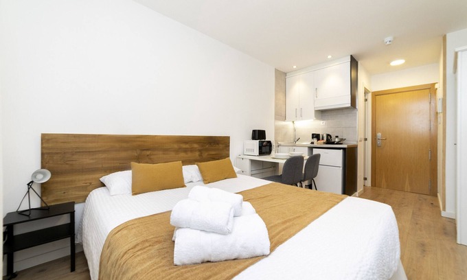 Arapiles Apartment | Luxury VI - Ferga Suites