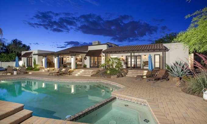 Camelhead Estates Villa | Luxury Villa at the base of Camelback Mountain