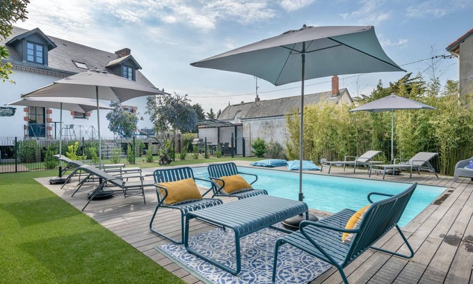 La Baule-Escoublac House | Luxury villa with swimming pool, sleeps 10, Pornichet center