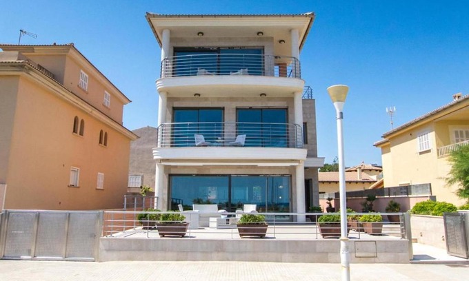 Son Serra de Marina Villa | Luxury villa in Mallorca with indoor pool