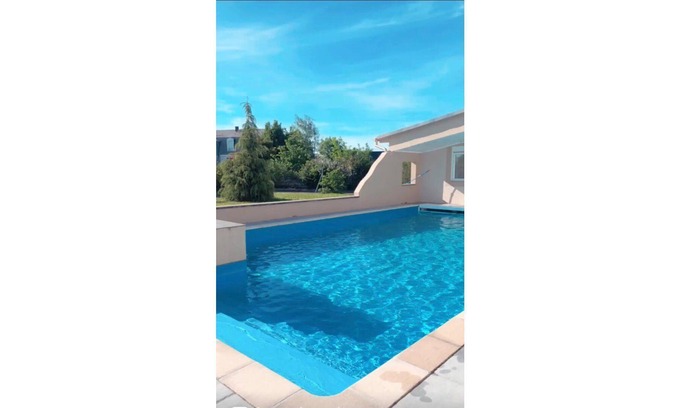 Vendenheim Villa | Luxury villa ideal for a family holiday, not overlooked NO HOLIDAYS