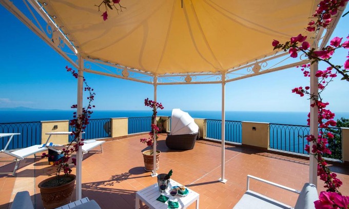 San Michele Villa | Luxury Villa Il Mignale Amalfi Coast Weddings&Events