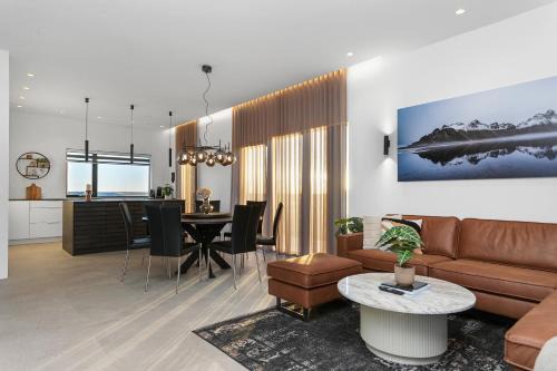 Sveitarfelagid Olfus Villa | Luxury Villa in the South - Perfect Location