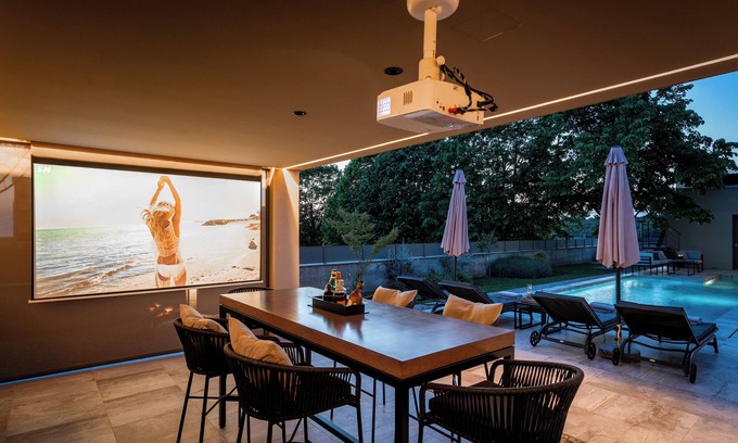 Novigrad Villa | Luxury Villa Lipa Tree