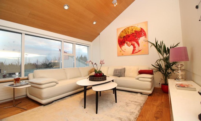 Reykjavik Villa | Luxury Villa Reykjavík