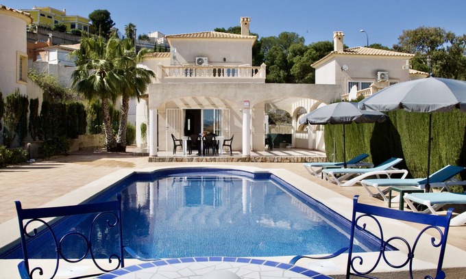 Coveta Fuma Villa | Luxury villa, sea view, heated pool