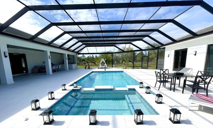 Rural Estates Villa | Luxury Villa The Naples Serenity Pool/spa