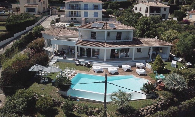 Vallauris Villa | Luxury villa with infinity pool and panoramic sea view