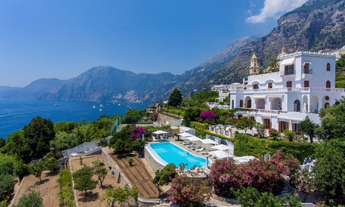 Praiano Villa | LUXURY VILLAS ZILIC RENTALS - "Villa Li Galli" Praiano 8 Bedrooms -16 guests