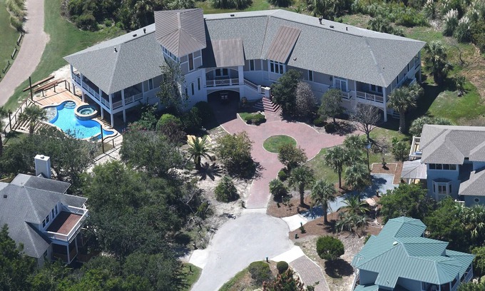 Bald Head Island House | Luxury Vintage Nautical - Grand Estate Lot